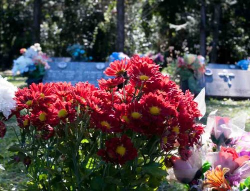 Swanson Funeral Home in Pontiac Receives Professional Flower Delivery From Thrifty Florist